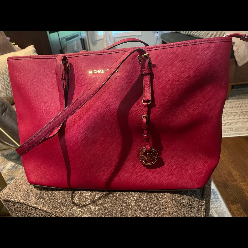 Michael Kors large Saffiano Leather Tote bag.